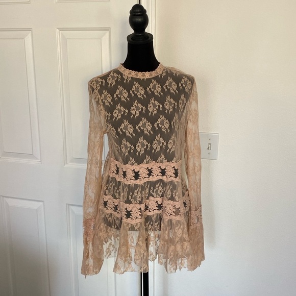Buffalo David Bitton lace tunic top in dusty rose. - Picture 1 of 12